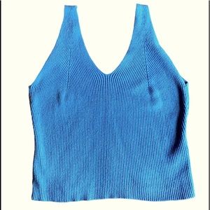 FINAL PRICE Jamie Scott cute V Neck
Short Sleeve Top